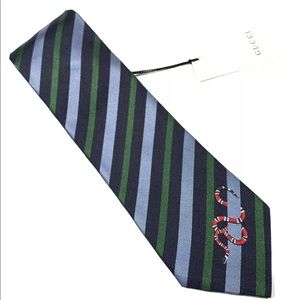New with tags Gucci snake men’s tie